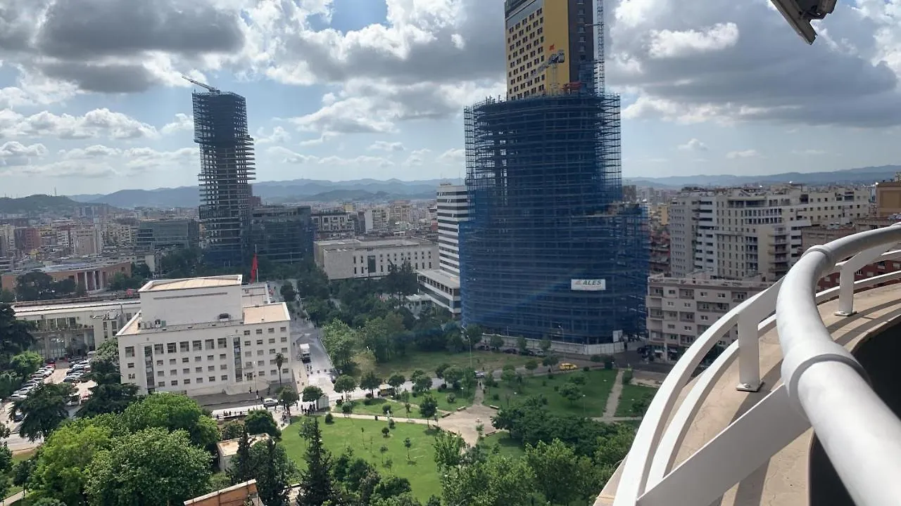 Tirana My Roots - Neti Museum Apartment Breathtaking View Albania